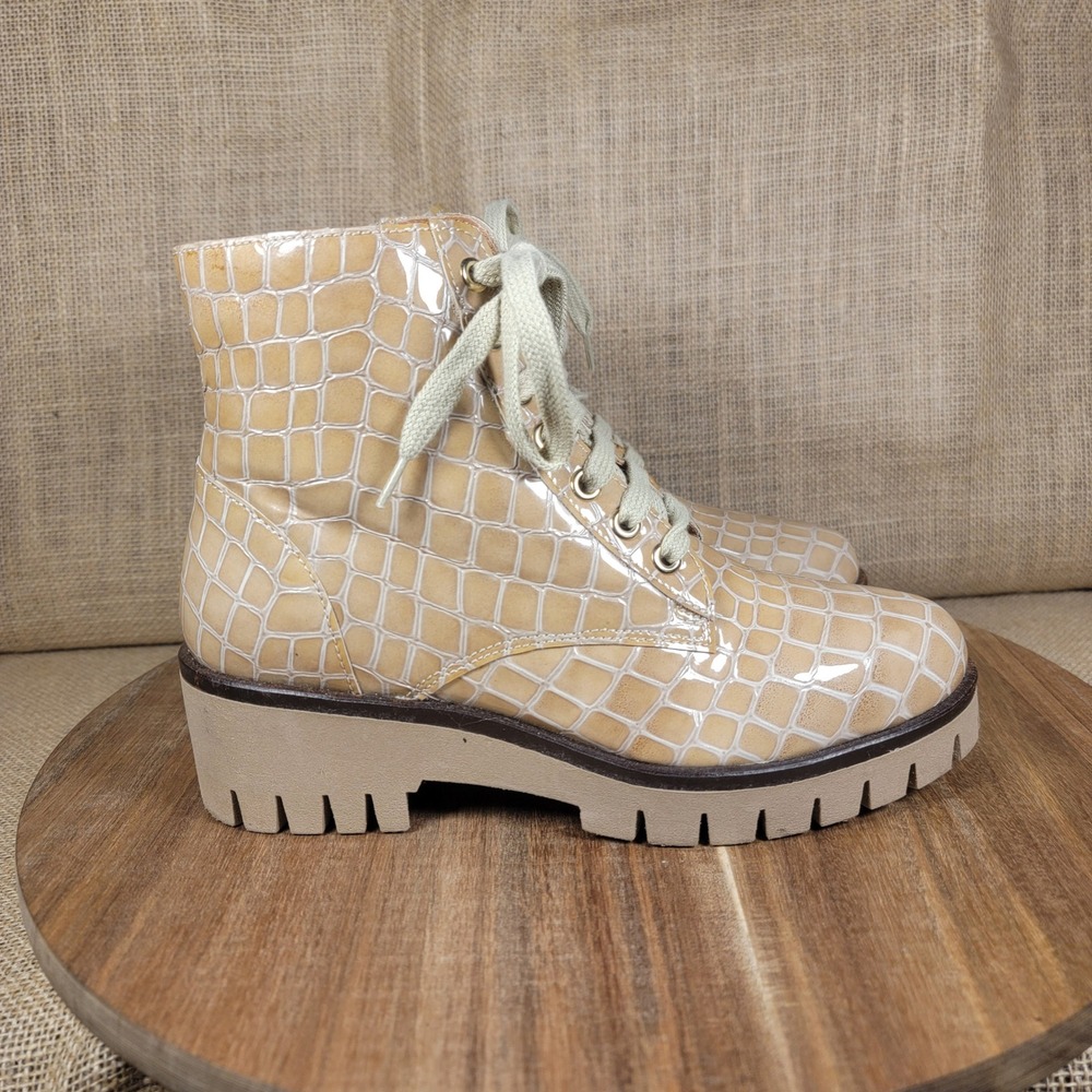 Brenda Zaro Boots Womens Size 36 Beige Crocodile Patent Leather Made In Spain‎